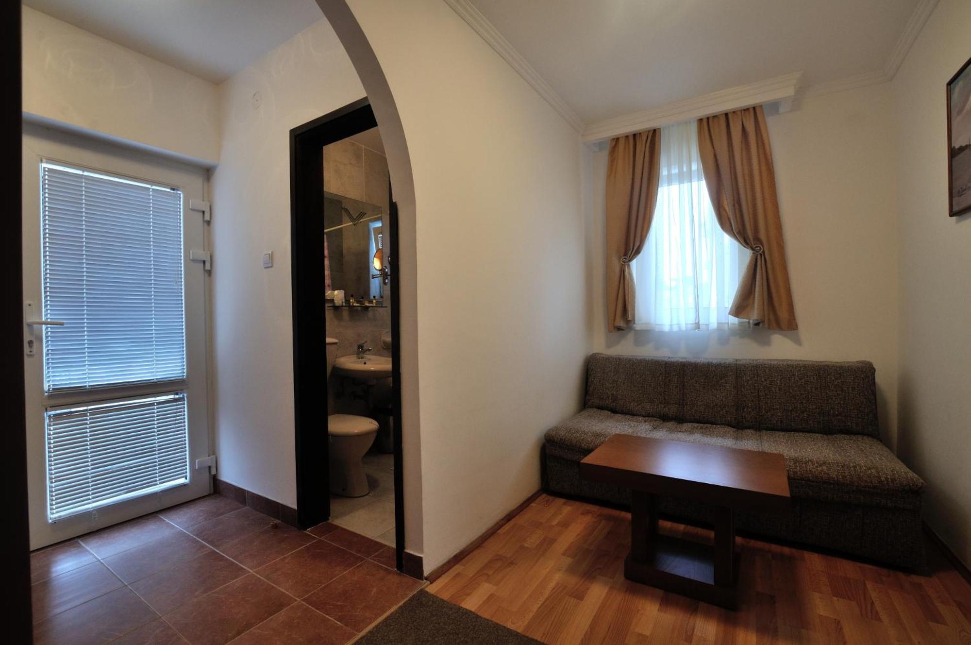 Vila Duric - Ex Hotel Duric Petrovac Δωμάτιο φωτογραφία