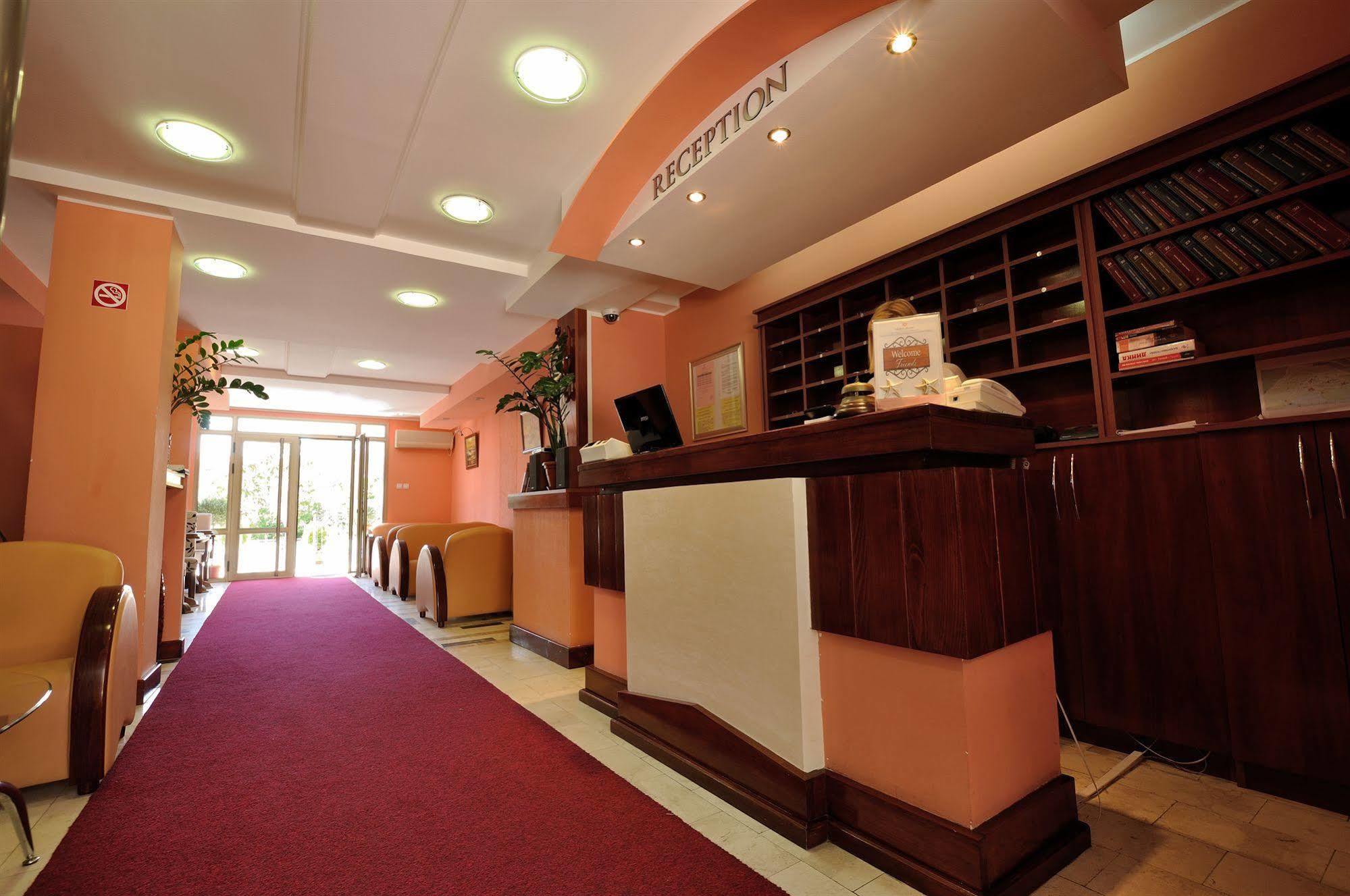Vila Duric - Ex Hotel Duric Petrovac Εξωτερικό φωτογραφία