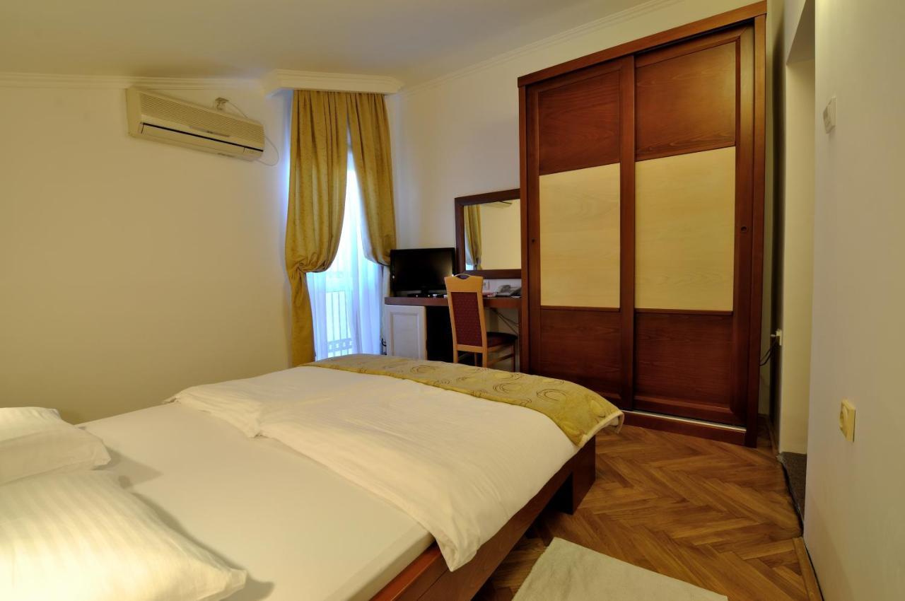 Vila Duric - Ex Hotel Duric Petrovac Δωμάτιο φωτογραφία